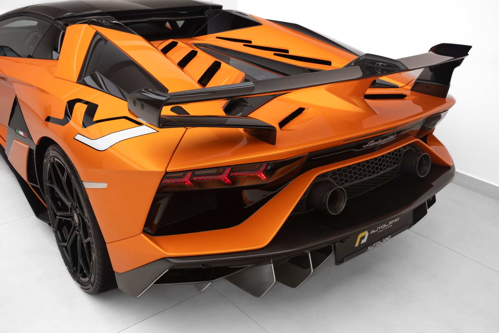 2021 LAMBORGHINI AVENTADOR SVJ ROADSTER